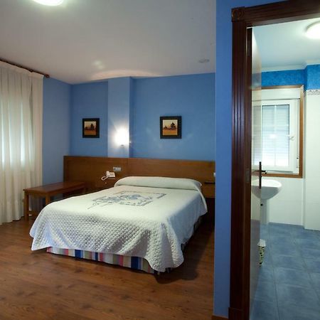 Hotel Terranova Oza de los Ríos Esterno foto